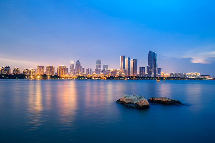 城市為什么要做亮化設計提升改造