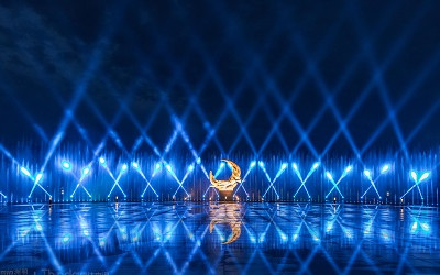 夜經(jīng)濟，燈光下的城市生命力