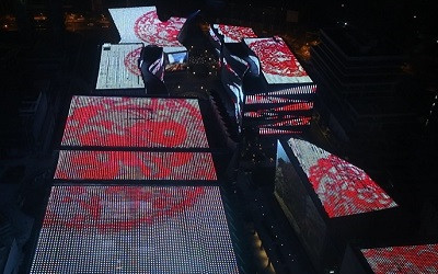 11月3日，央視總臺上海國際傳媒港舉行燈光首秀